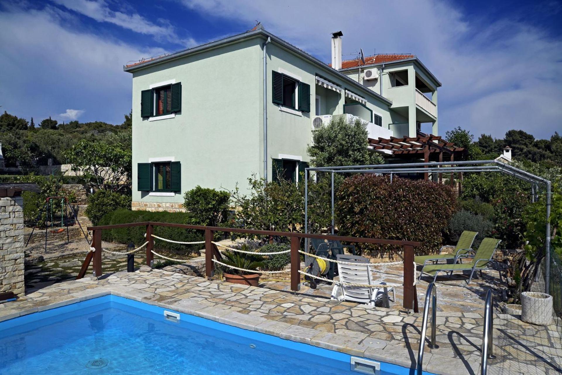 Apartments Toni Maslinica Exterior foto